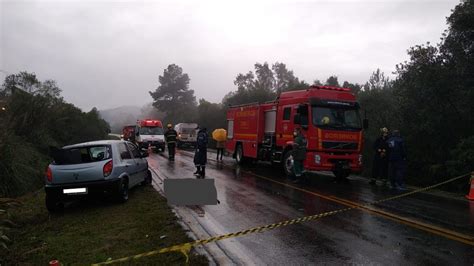 Acidente Deixa Tr S Mortos Na Ers Em Flores Da Cunha Diz Crbm