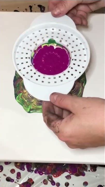 👍🏻 Sink Strainer Acrylic Paint Pouring Super Fun Painting Technique