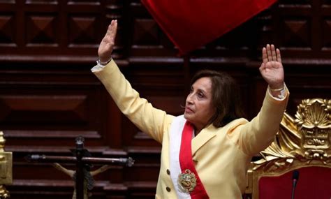 Los Retos De Dina Boluarte La Primera Presidenta De Perú Vinbaza