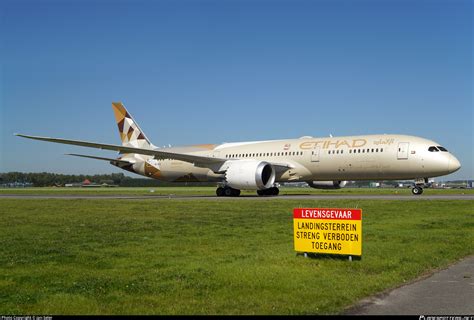 A Bls Etihad Airways Boeing Dreamliner Photo By Jan Seler Id