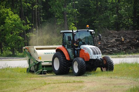 Steyr Fährt Neuen Alleskönner Vor Die Neue Kompakt S Serie Bauhof