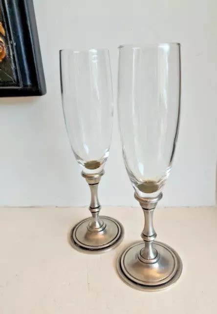 Coffret De Fl Tes Champagne En Verre Et Pieds En Etains De La