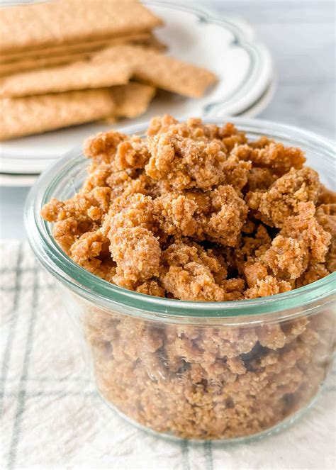 Graham Cracker Crumble Topping Striped Spatula