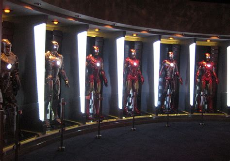 Disneyland Tony Stark S Hall Of Armor Exhibit All Iron Man Suits Hd