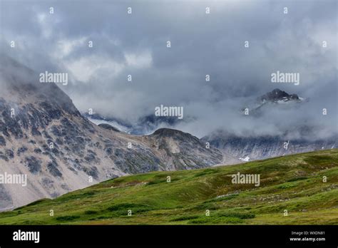 Mountains in Canada Stock Photo - Alamy