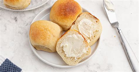 Easy Dinner Rolls With Two Ingredient Dough Slender Kitchen