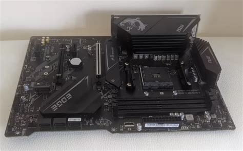 MSI MPG B550 GAMING EDGE WIFI AM4 Motherboard with aerials (no SATA ...
