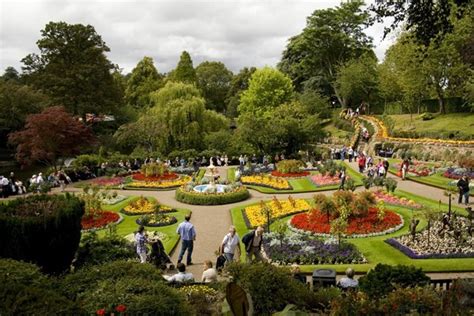 Shrewsbury Flower Show — Shrewsbury Town Council