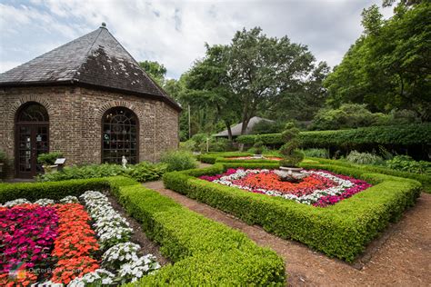 Elizabethan Gardens