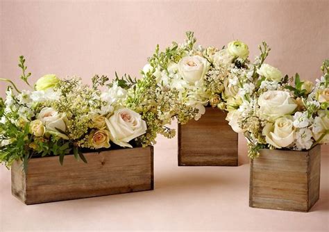 Faça você mesma arranjos de mesa Flower box centerpiece Wooden