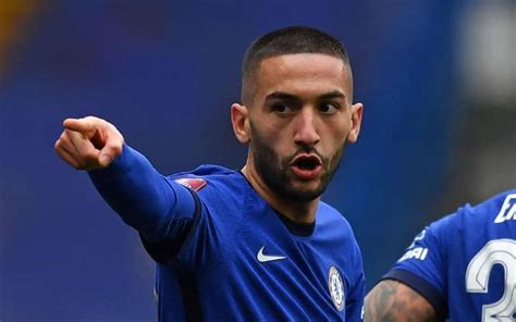 Le FC Barcelone Devra Attendre Avant De Recruter Hakim Ziyech