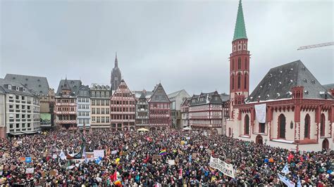 Demonstrationen Zehntausende Gegen Rechtsextremismus