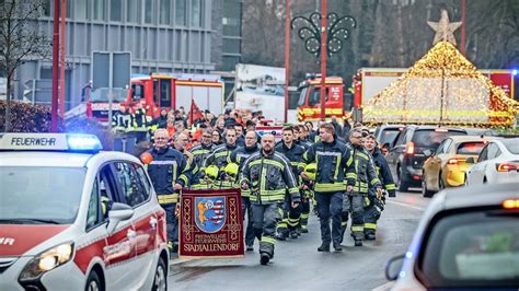 Fotos Umzug Der Feuerwehr Stadtallendorf