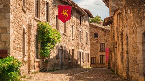 Top Des Plus Beaux Villages M Di Vaux Visiter Autour De Lyon Le Bonbon