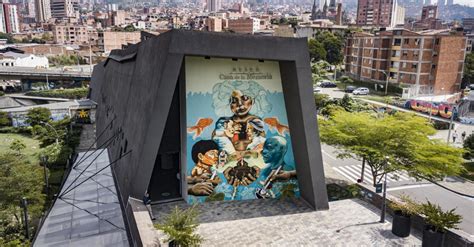 El Nuevo Mural Que Adorna La Entrada Del Museo Casa De La Memoria