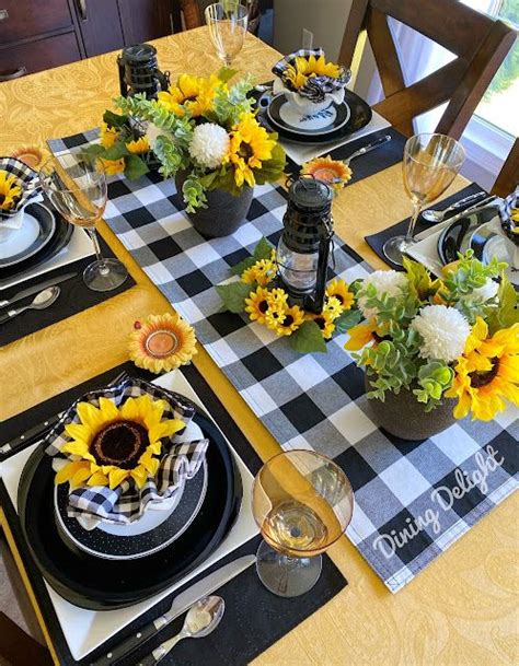 Dining Delight Sunflowers And Buffalo Check Tablescape Sunflower