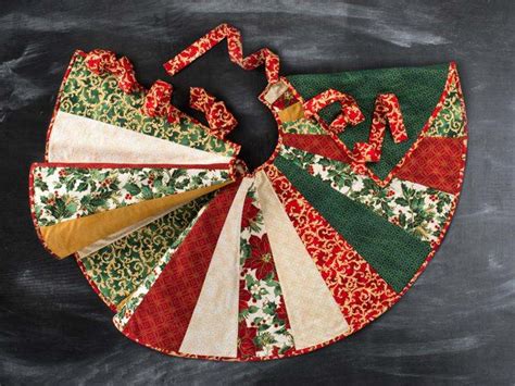 How To Make A Christmas Tree Skirt