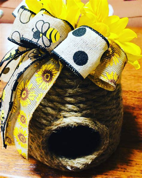 Diy Bee Hive Using Mostly Dollar Tree Items Dollar Tree Crafts