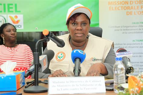 Conférence de presse relative au lancement de la mission d observation