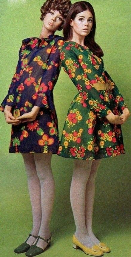 Terry Reno And Colleen Corby For Seventeen Magazine In May 1968 1960s Fashion Retro Fashion