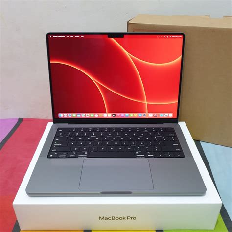 Apple Macbook Pro M1 Pro Chipset 2021 14 Inch 16gb512gb Space Gray Resmi Ibox Bnob Elektronik