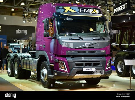 Moscow Russia September 8 The Volvo Fmx Is Shown At The „comtrans