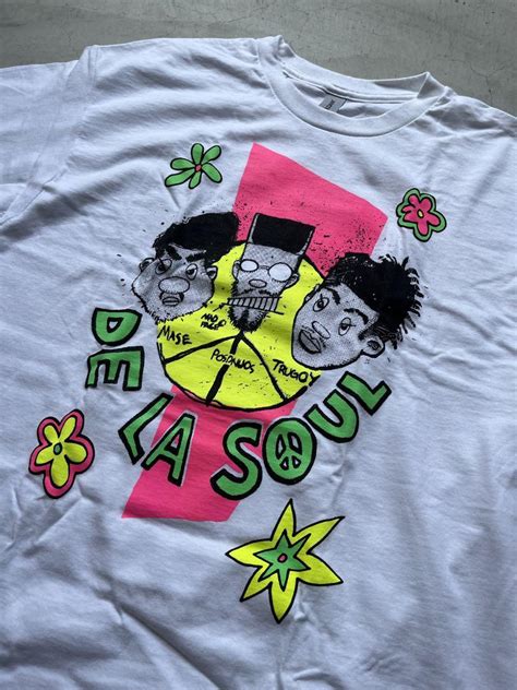 【週末値下げ】正規品 De La Soul Tシャツ メルカリ