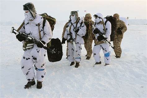 Russian Paratroopers Land In The Arctic Paratrooper Infantry Arctic