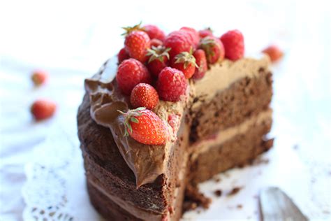 Gâteau Double Chocolat Au Mascarpone Et Fruits Rouges Royal Chill