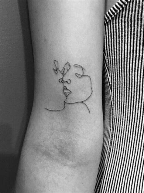 line tattoo minimalist body art - Gustavo Lehnen