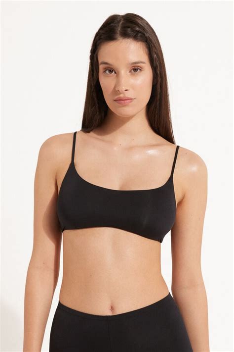 Top de bikini de microfibra reciclada con relleno extraíble Bikini