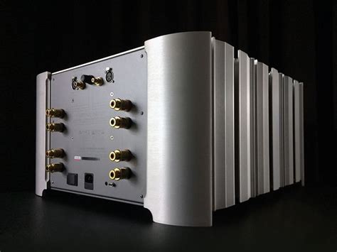 Plinius Reference A300 Power Amplifier