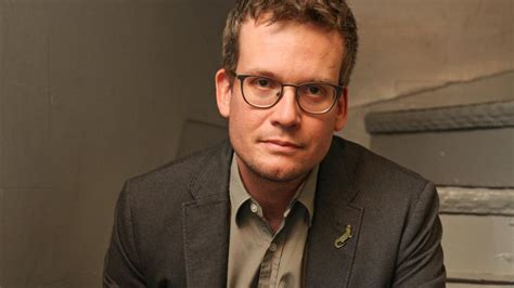 Tartarugas até lá Embaixo marca o retorno de John Green para as telas