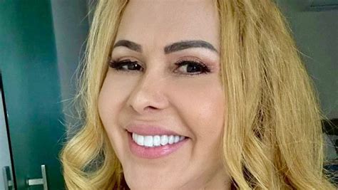 Joelma Passa Mal Em Show E Anuncia Afastamento Dos Palcos Por Tempo