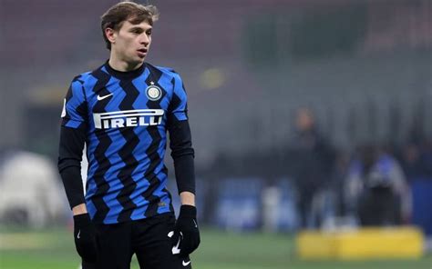 Nicolò Barella calciatore dellInter età carriera successi vita