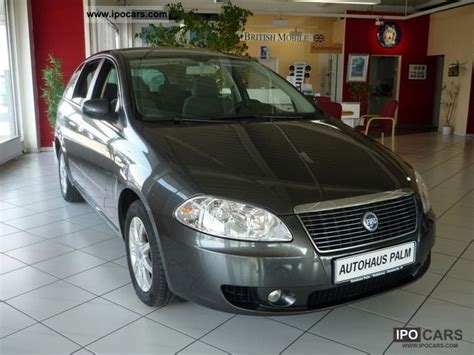 Fiat Croma Multijet V Zr Renewed X Frosted Car Photo And