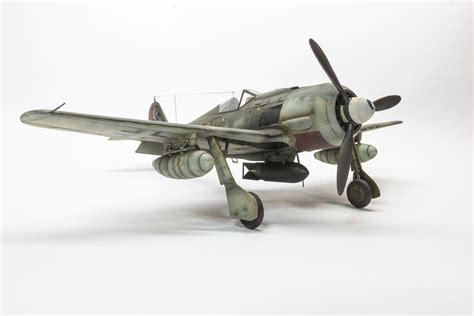 Focke Wulf Fw 190 F8 1 32 Revell Fighter Jets Focke Wulf Fw 190