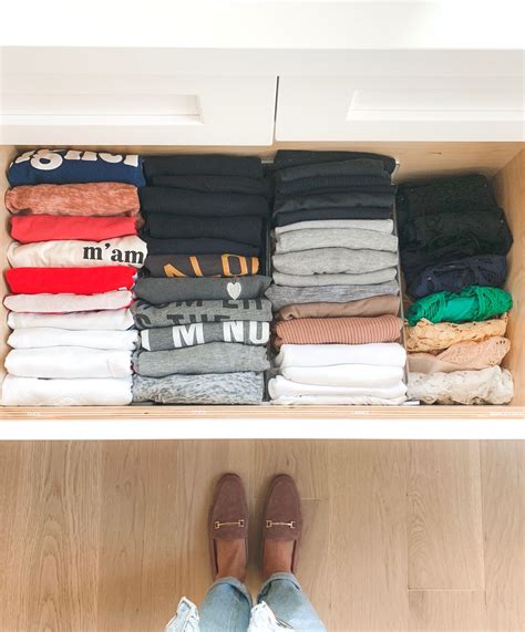 Tackle Your Closet Spring Cleaning With These Easy Tips To Make Your