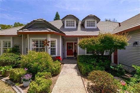 Loomis, CA Real Estate - Loomis Homes for Sale | realtor.com®