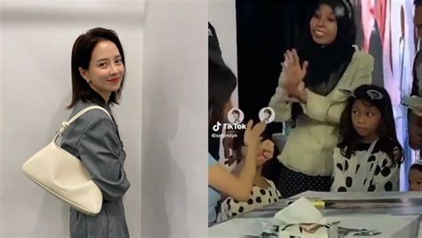 (Video) Song Ji Hyo Praised For Using Sign Language To Communicate With ...