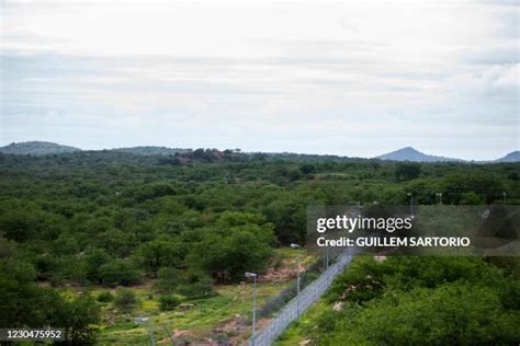 138 Beitbridge South Africa Stock Photos, High-Res Pictures, and Images ...