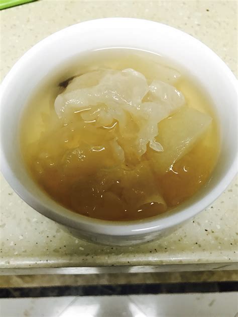 银耳雪梨甜汤怎么做银耳雪梨甜汤的做法豆果美食