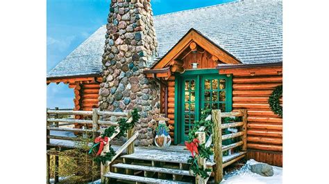 6 Log Homes Decorated For Christmas