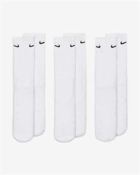 Nike Everyday Cushioned Training Crew Socks (3 Pairs). Nike MY