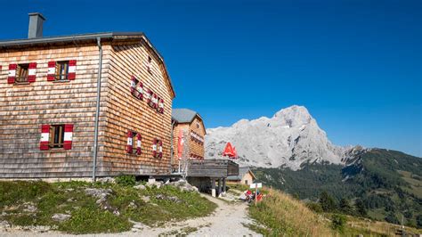 Hüttenwanderung rund um den Hohen Dachstein Salzkammergut