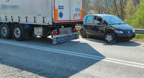 Incidente Tra Un Auto E Un Tir Caos Sulla Superstrada Cassino Sora