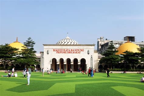 Masjid Raya or Grand Mosque in Bandung, Indonesia Editorial Stock Photo - Image of city, angkot ...