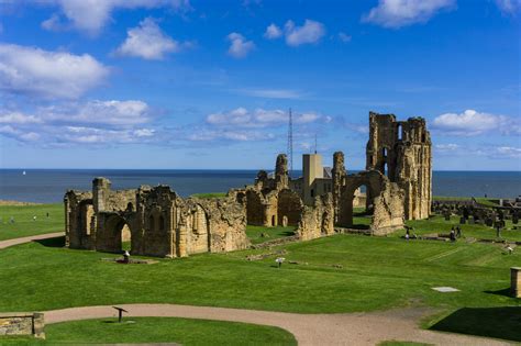 Tynemouth Short Sands Photo Tynemouth Abbey Ruins British Beaches