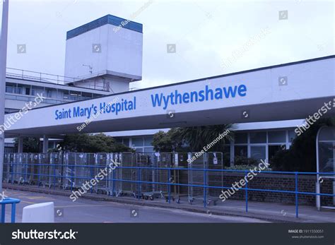 14 Wythenshawe hospital Images, Stock Photos & Vectors | Shutterstock