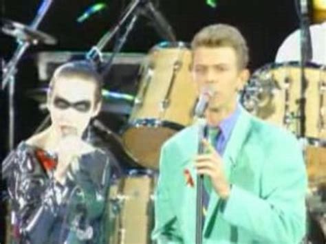 Annie Lennox David Bowie Under Pressure Vidéo Dailymotion